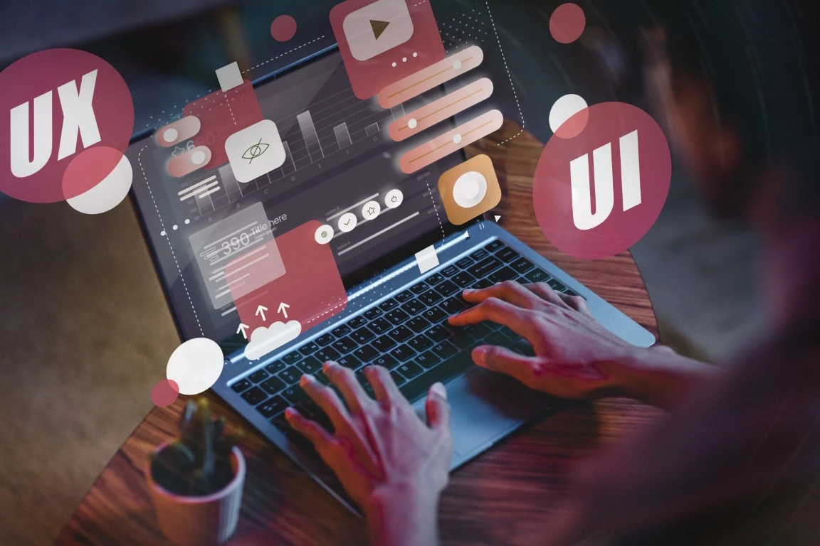 Konzeption von UI/UX Design bei softwelop: Animation eines Entwicklers am Laptop, bei der das Designkonzept lebendig wird.